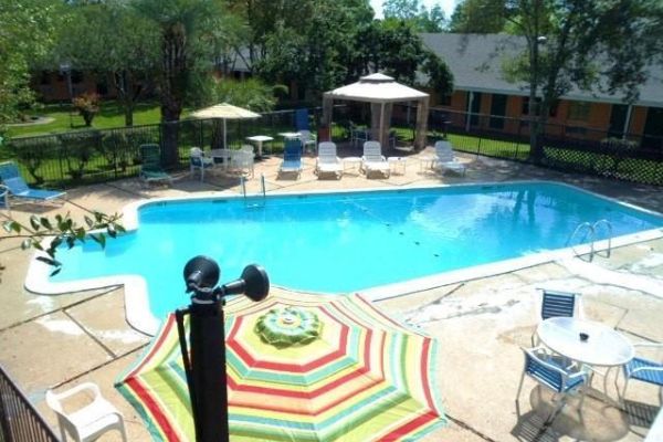 Red Carpet Inn Houma